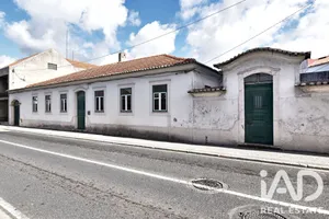 Maison  à Marinha Grande