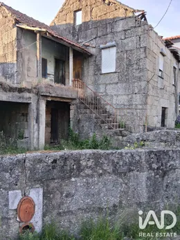Casa/Moradia em Lajeosa Do Dão