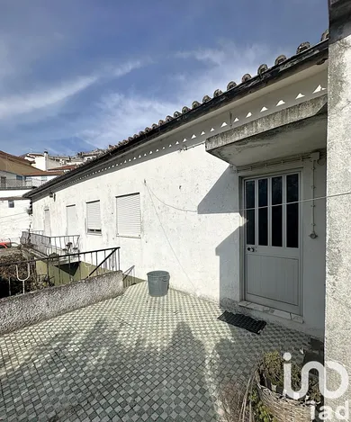 Maison de village  à Alvações do Corgo