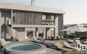 Apartment T4 at Lordelo Do Ouro E Massarelos