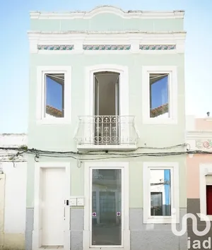 Building  at Setúbal (São Julião, Nossa Senhora da Anunciada e Santa Maria da Graça)