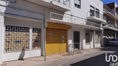 Loja / Estabelecimento Comercial em Olhão