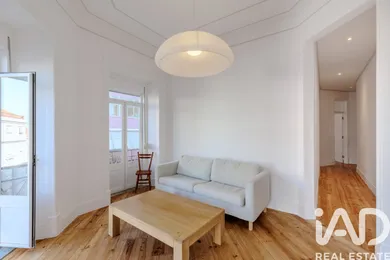 Apartamento T3 em Penha de França