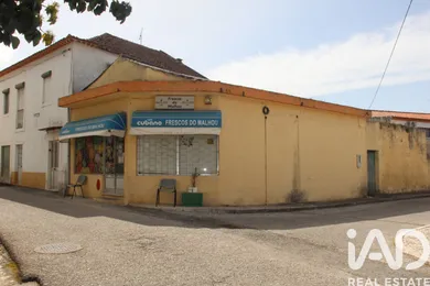 Shop/Premises commercial in Malhou, Louriceira e Espinheiro