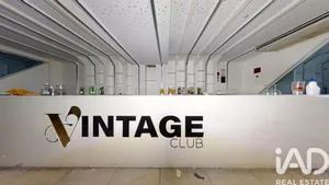 Loja / Estabelecimento Comercial  em Lordelo Do Ouro E Massarelos