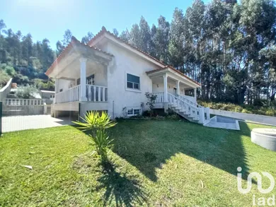 Casa em Aborim