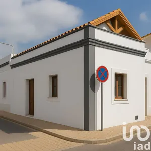 Moradia em banda  em Faro (Sé e São Pedro)