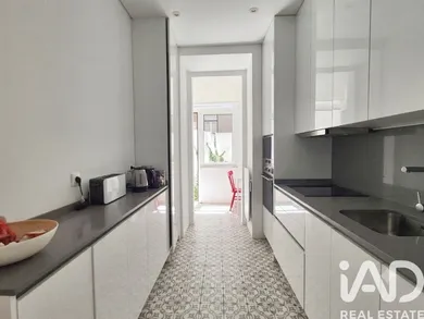 Apartamento T2 em Santo António