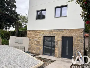 Apartamento T2 em Arcos de Valdevez (Salvador), Vila Fonche e Parada