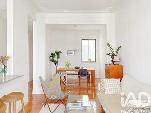 Apartamento T2 em Arroios