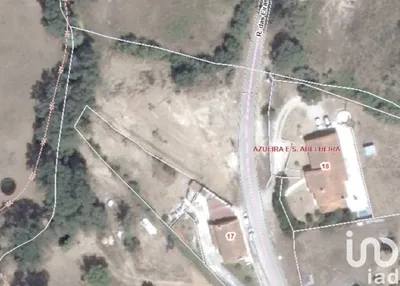 Fotografia 1 de Terreno de 1437 m² em Azueira e Sobral da Abelheira