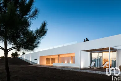 four-star hotel at São Teotónio