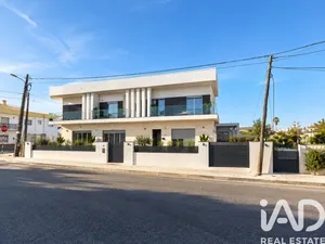 Casa em Fernão Ferro