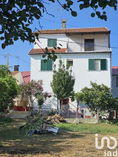 Casa  em Parada e Faílde