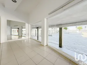 Shop/Premises commercial in Oliveira do Bairro