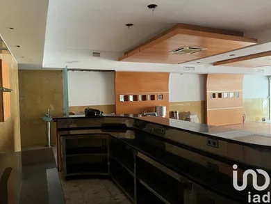 Shop/Premises commercial  in Mafamude e Vilar do Paraíso