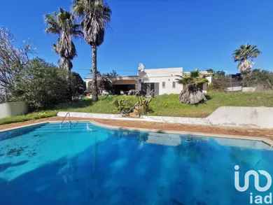 Maison à Estômbar e Parchal