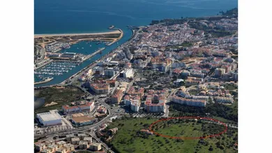 Building plot  in Lagos (São Sebastião e Santa Maria)