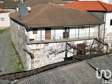 Village house in Telões