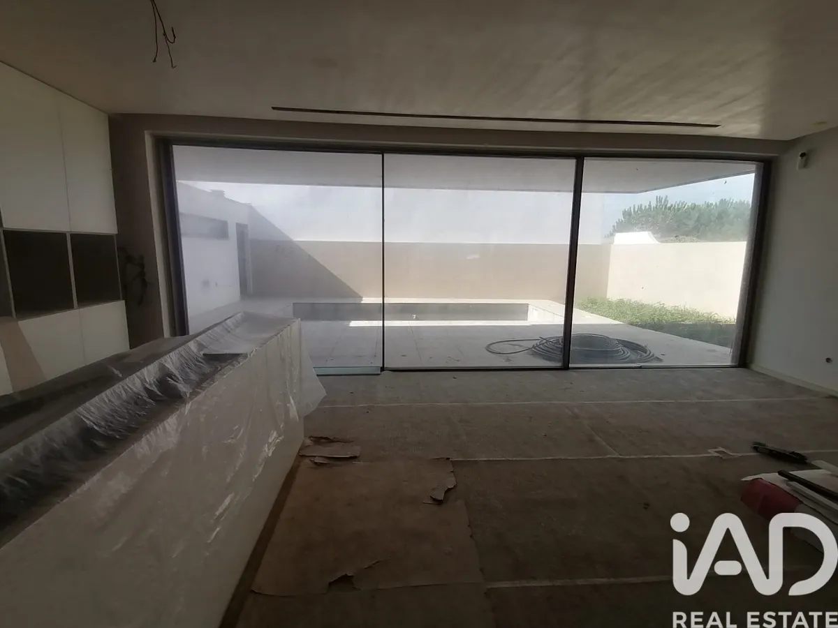 Casa/Moradia 4 quartos de 500 m² em Arcozelo