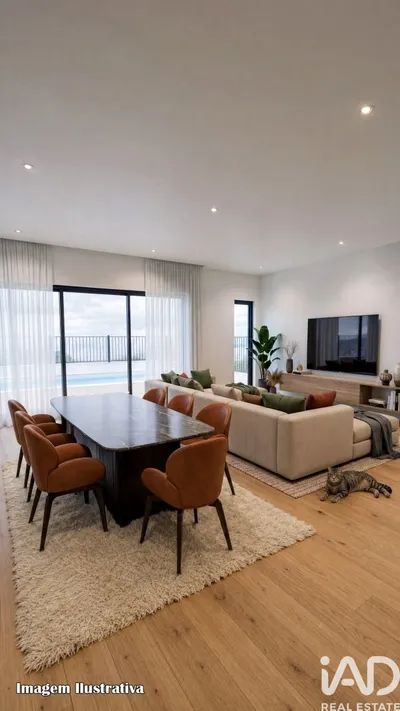 Fotografia 3 de Casa/Moradia 3 quartos de 180 m² em Sesimbra (Castelo)