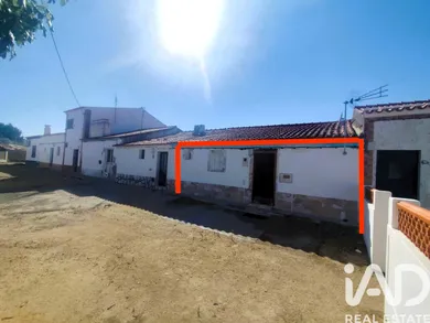 Casa de aldeia  em Santo Aleixo