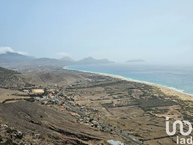 Land  in Porto Santo