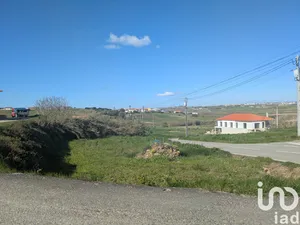 Building plot at São Pedro da Cadeira
