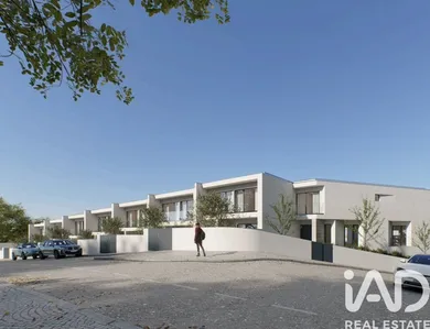 Casa/Moradia  em Gondomar (São Cosme), Valbom e Jovim