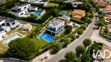 House in Sintra (Santa Maria e São Miguel, São Martinho e São Pedro de Penaferrim)
