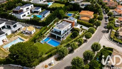 Fotografia 3 de Casa/Moradia 7 quartos de 866 m² em Sintra (Santa Maria e São Miguel, São Martinho e São Pedro de Penaferrim)