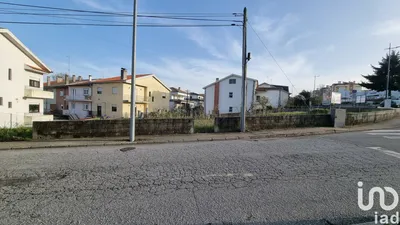Fotografia 1 de Terreno urbano de 655 m² em Guarda