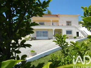 House  in A dos Francos