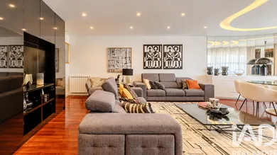 Apartamento T4 em Lumiar