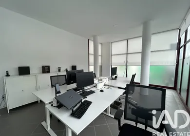 Loja / Estabelecimento Comercial em Tábua