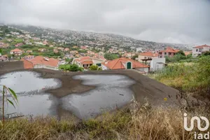 Terrain à Santo António