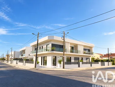Casa em Fernão Ferro