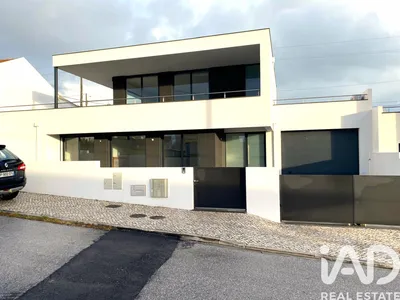 Fotografia 1 de Casa/Moradia 4 quartos de 453 m² em Tornada e Salir do Porto