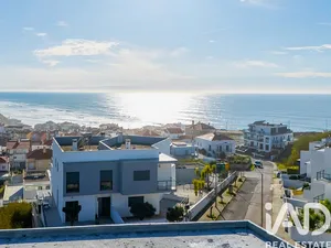 Casa/Moradia  em Lourinhã e Atalaia
