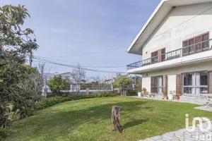 House at Sesimbra (Castelo)