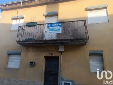 House in Mogadouro, Valverde, Vale de Porco e Vilar de Rei
