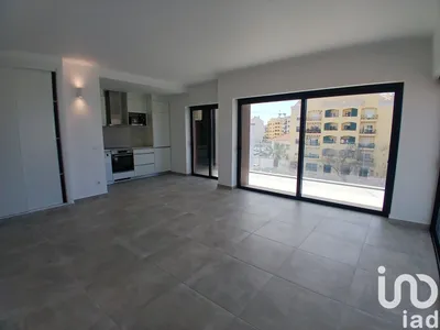 Fotografia 2 de Apartamento 2 quartos de 120 m² em Faro (Sé e São Pedro)