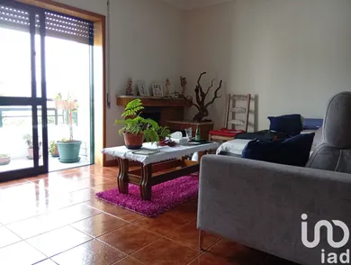Apartamento T3 em Delães