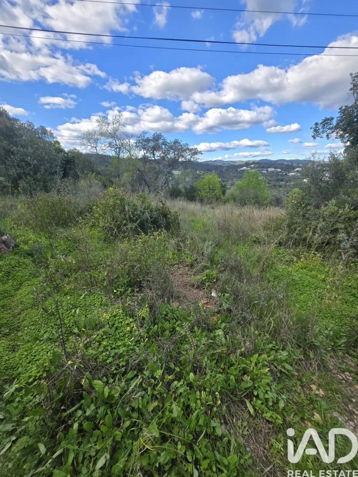 Terreno de 883 m² em São Brás de Alportel