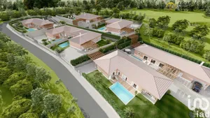 Casa/Moradia em Alcantarilha e Pêra