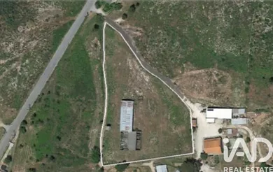 Armazém em Mangualde, Mesquitela e Cunha Alta