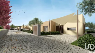 Casa/Moradia em Alcantarilha e Pêra