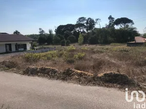 Terreno urbano em Regueira de Pontes