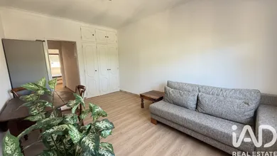 Apartment T1 in Carcavelos e Parede