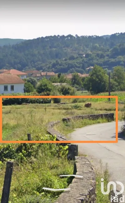 Fotografia 1 de Terreno de 700 m² em Covas